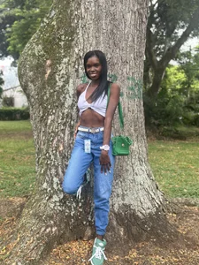 bonieklent OUTSIDE Pic 4