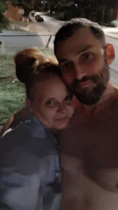 ThickerthenasnickerandkkのPublicの 3枚の写真