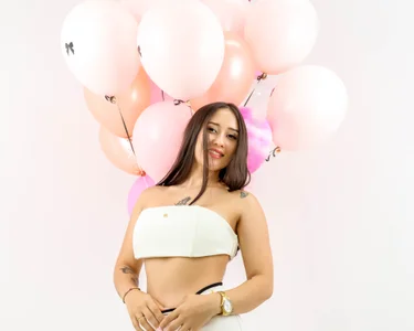 Selena_blakeのMy birthday 👑💋の 3枚の写真