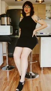 sally10_35 A little of me Foto 3