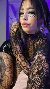 HonneyDemoni Public Pic 7
