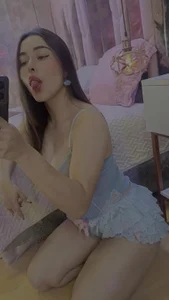 hot hanna💜💜 de HannaCollins_  5 Imagens