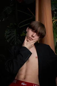 cuMte_boy photoshoot :) - {count, plural, one {תמונה אחת} two {שתי תמונות} many {# תמונות} other {# תמונות}}