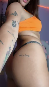 charlotte_stevenss_ Naranja :3 Pic