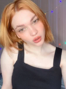 Anna_Kendall Public Pic 9