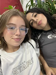 Annie_and_Evaa1's photo