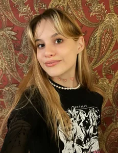 Lili_pup Me Pic 2