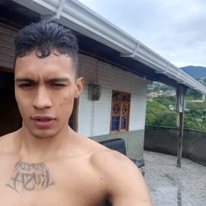 Nice de Ryan_coopper  5 Imagens