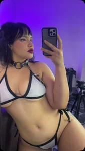 Nia_Blum 😍😈 Pic 3