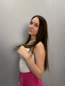 MeiRhew Public Fotka