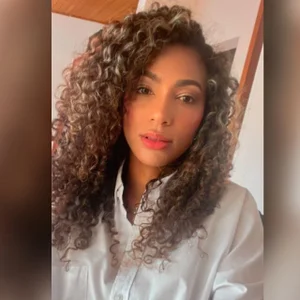 hailey_thompsonX Public 사진