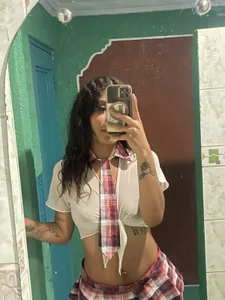 lizzrojas7 Yop Pic 4