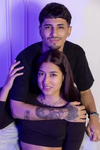 Mia_Iron Public Foto