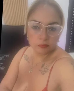 Violet_Benett 4u honey Εικόνα