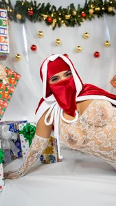 zulema_parvin عيد الميلاد 2024🎄🎄 Pic 6