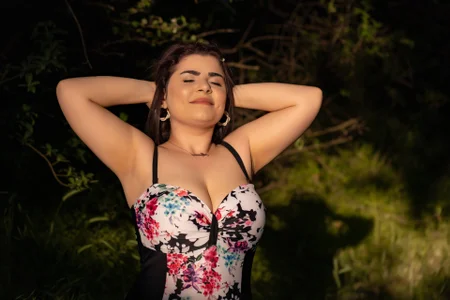 BustyMadison Public Kuva 3