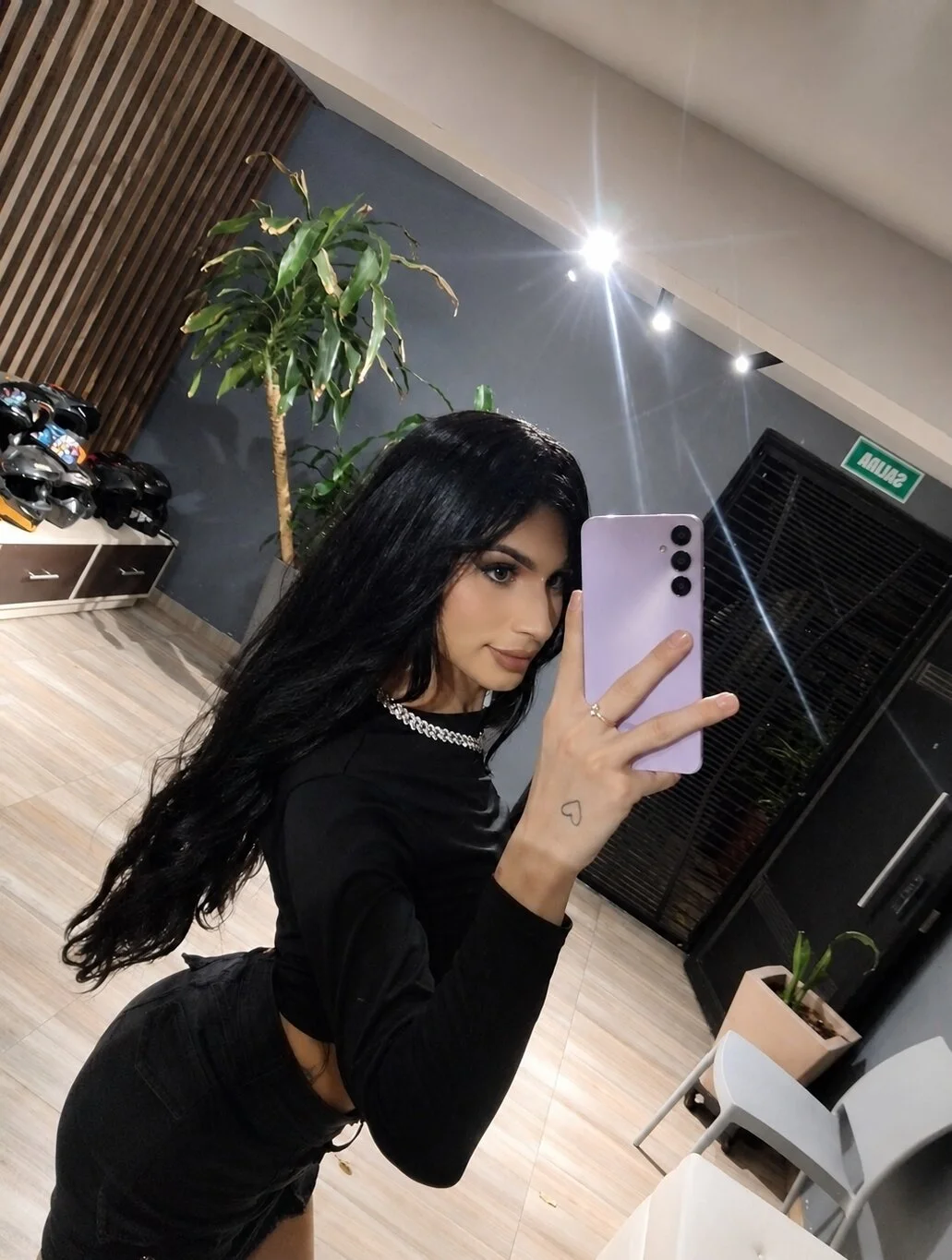 Samantha_Rolon Gambar Trending 8501