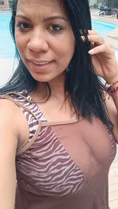 pool day de brunettedirty Foto 3