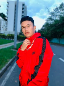 zack_isaac777 Public Pic 9