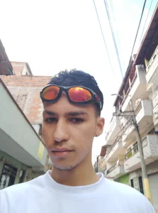 Marcus_Jeron Public  4টি ছবি