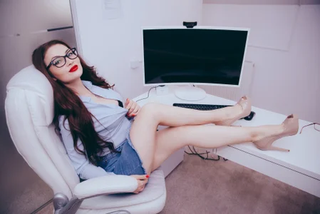 anyarosses Sexy at office Pic 2