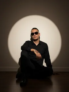 TommyBlue_Public Bild 4