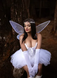 ElleGisellee READY FOR YOUR FAIRY DUST? 🧚🏽‍♀️ صورة واحدة|ElleGisellee READY FOR YOUR FAIRY DUST? 🧚🏽‍♀️ صورتان|ElleGisellee READY FOR YOUR FAIRY DUST? 🧚🏽‍♀️  3 صور|ElleGisellee READY FOR YOUR FAIRY DUST? 🧚🏽‍♀️  3 صورة