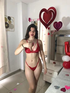 zoecruzz happy valentines day зображення 6