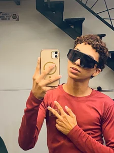 Zdjęcia RED_ZONE_BOYS Aron🦋:  4