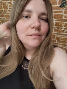 _alexandra_ray_ Public Pic 4