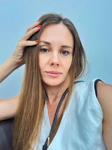 LucieMack Public Pic 2