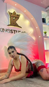 SamyCooper_ THE MISS BELA Billede 3