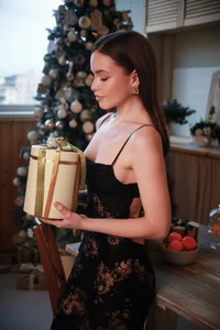 HollyGrier Xmas sexy gift 2 Pic 6