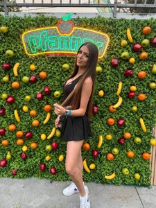 StacyLight 🍒🍉🍎🍇🍍🍌 зображення