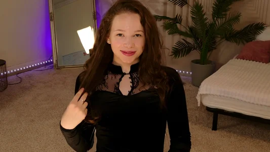 Anna_MonAmour Beauty in a black dress slika 3