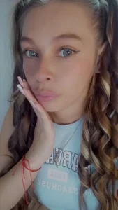 sweetlittlelisa Public Pic 2