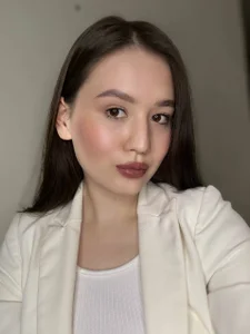 LisaLeev Public Pic