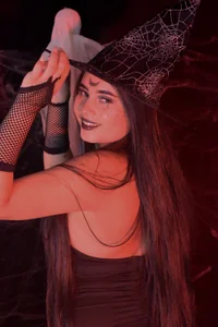 _Emma_whiitee_ boo! 🎃  5. fénykép