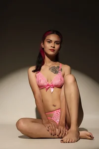 emma_trix: unique doll ( 2 фото)