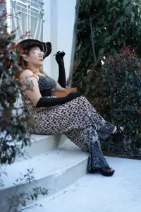 Paulamilf a day in the garden Pic 3