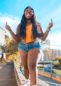 Urban de Naomii_King  2 Imagens