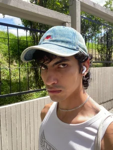 axel_love13: axel <3 ( 2 фото)