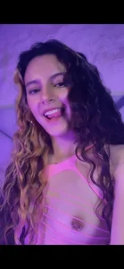 Sophiee_Turner Soft Pink Lingerie Tease 💕 圖片 2