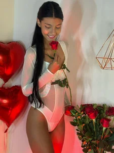 Charlote_zc Happy valentine's day 🎀 Pic