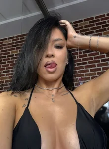 MeganSin_ 🍑All eyes on me 🍑 Pic