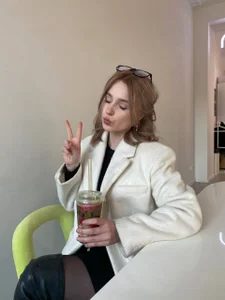 BloomMoon Public зображення 4