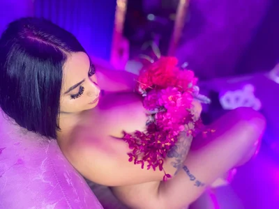 🌺THE BEAUTY OF A FLOWER 😏 od nikky_latin  7 snímek