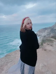 JenaePilkenton Public Pic 4