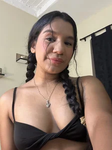 Veronica_M Public slika 5