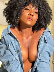 samanthabrown69-1 Public รูป  8